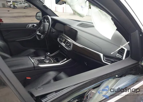 2020 BMW X5 Sdrive40I z USA, uszkodzony, nr VIN 5UXCR4C05L9B79837